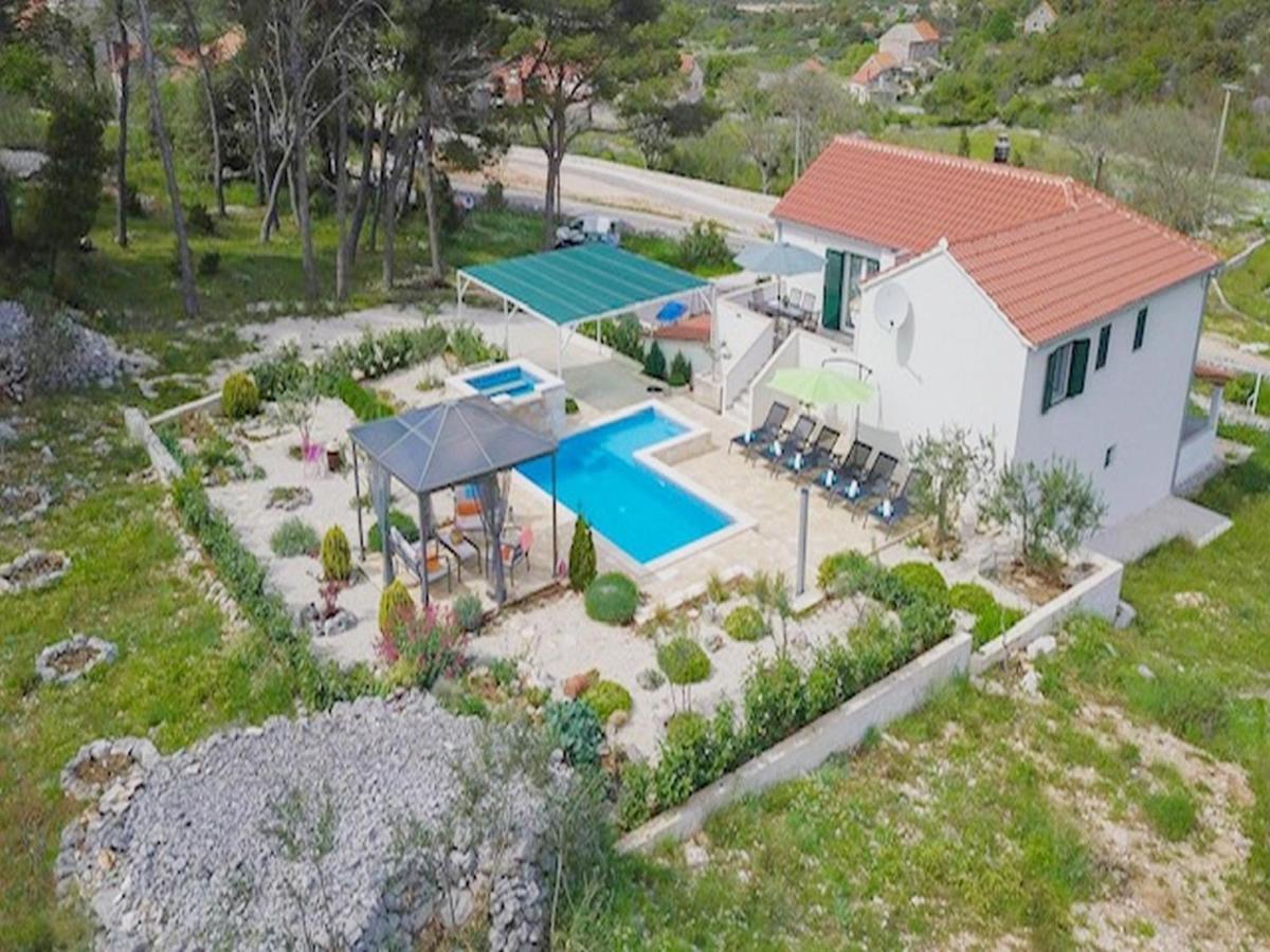 Holiday Home Ela Dračevica Kültér fotó