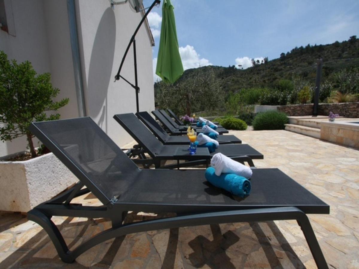 Holiday Home Ela Dračevica Kültér fotó