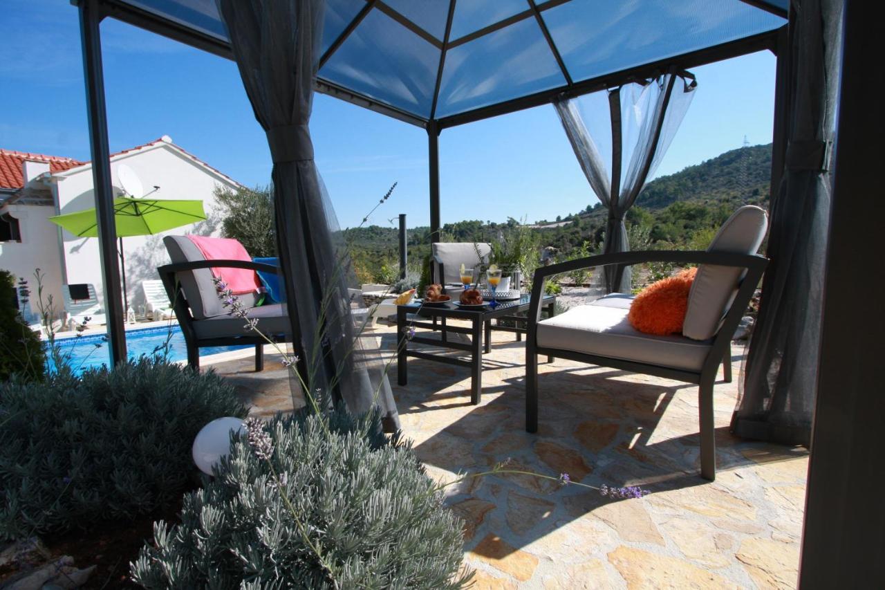 Holiday Home Ela Dračevica Kültér fotó
