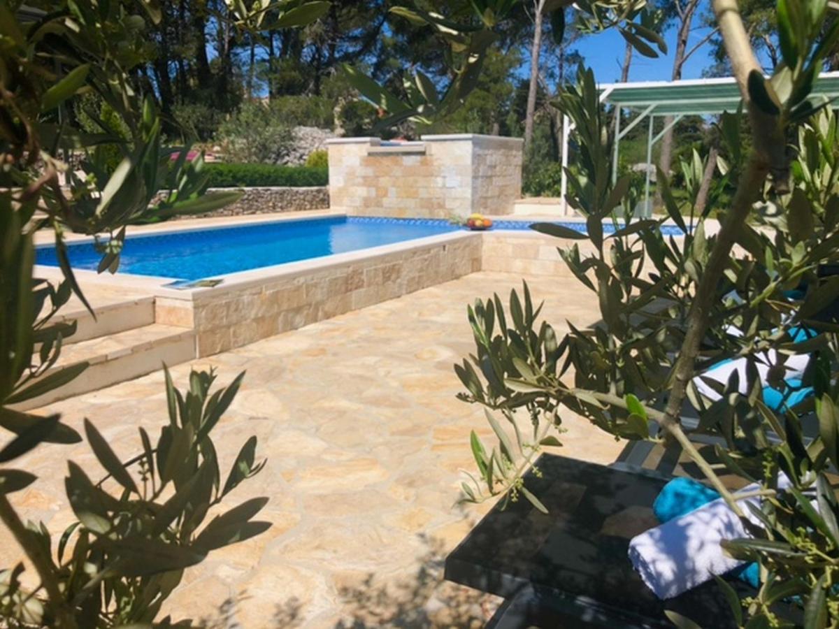 Holiday Home Ela Dračevica Kültér fotó