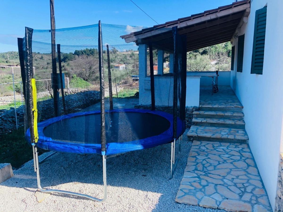 Holiday Home Ela Dračevica Kültér fotó